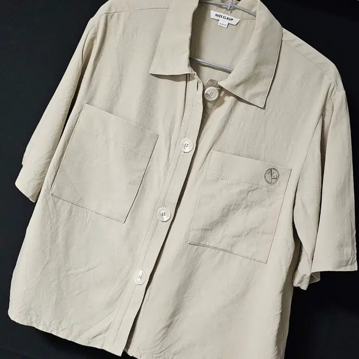 [BUNJANG] Nice Claup Linen Blend Short-Sleeve Shirt Jacket - Beige / 55)나이스클랍 여성 린넨 혼방 반팔 셔츠 자켓 베이지