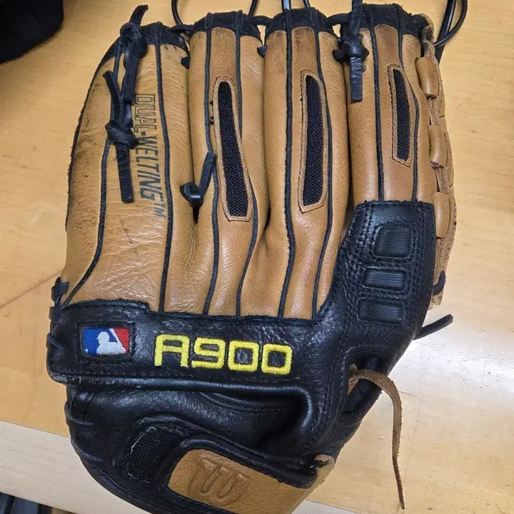 [BUNJANG] Wilson A900 Baseball Glove / 윌슨 야구글러브 A900