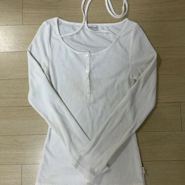[BUNJANG] Clissp Belle Tie White Blouse / 클리시어 벨라티 화이트