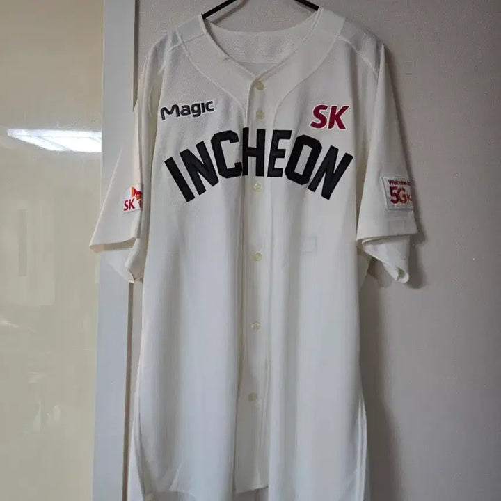[BUNJANG] Choi Jeong Game-Worn Incheon Landers Uniform (SK Wyverns) / 최정 실착 지급용 인천군 유니폼 Sk와이번스 (SSG랜더스)