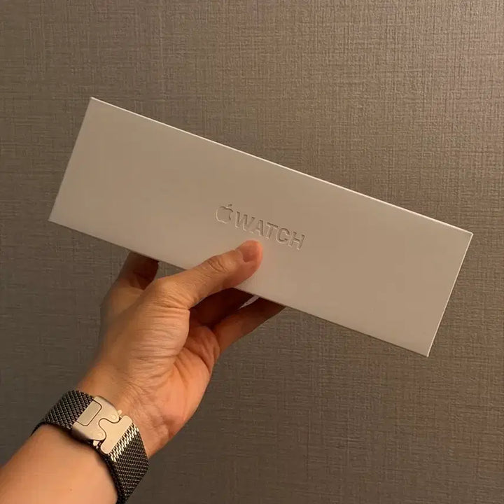 [BUNJANG] Apple Watch Series 11 42mm Silver GPS / (미개봉) 애플워치 시리즈 11 42mm 실버