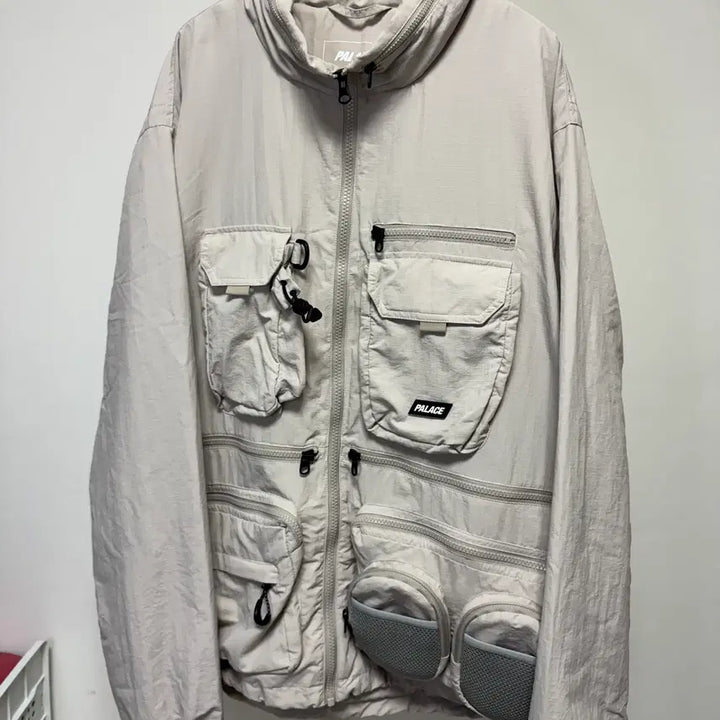 [BUNJANG] Palace Bear Storage Jacket Stone 20SS / 팔라스 베어 스토리지 자켓 스톤 20SS