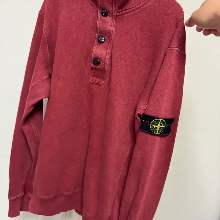 [BUNJANG] Stone Island High Neck Button-Down Placket Sweatshirt Burgundy XL / 스톤아일랜드 하이넥 버튼다운 플라켓 스웨트셔츠 버건디 XL