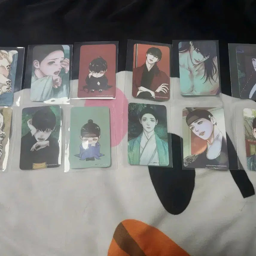 [BUNJANG] Gwiyagok Collaboration Photocard Set (12 Types) / 귀야곡 모펀 콜카 포토카드 방포 12종
