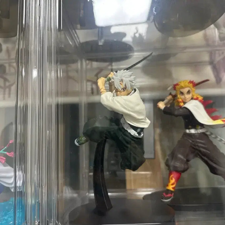[BUNJANG] Demon Slayer Sanemi Shinazugawa Vibration Stars Figure / 급처) 귀멸의 칼날 바이브레이션 사네미 피규어