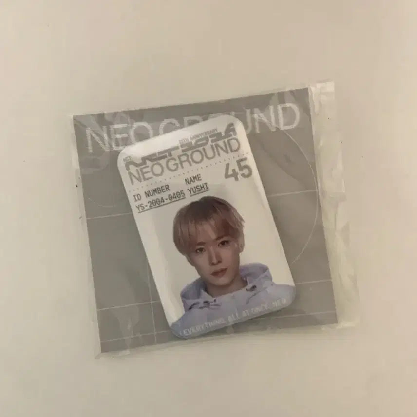 [BUNJANG] Yushi Neo ID Badge / 유우시 네오 ID 뱃지