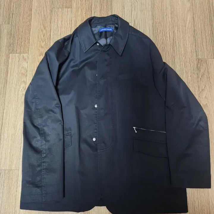 [SOLD OUT] 큐레이티드 퍼레이드 자켓