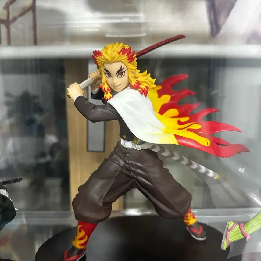 [BUNJANG] Demon Slayer Kyojuro Rengoku Vibration Stars Figure / 급처) 귀멸의 칼날 바이브레이션 렌고쿠 쿄쥬로 피규어