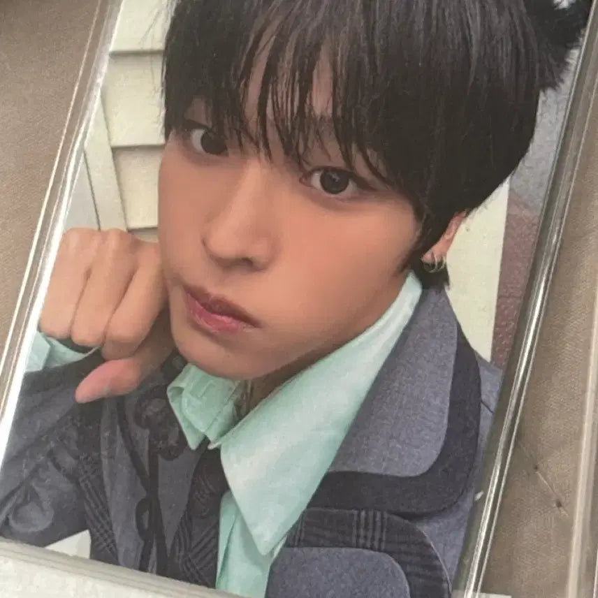 [BUNJANG] NCT WISH Our Wish Riku Photocard / 엔시티위시 아워위시 티셔츠 레이어드 티셔츠 리쿠 포토카드 포카 콘서트