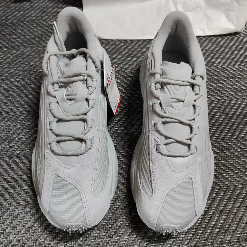 [BUNJANG] Puma Spirex Premium Grey Running Shoes 280mm New / 푸마 스파이렉스 프리미엄 그레이 런닝화 280mm 새제품