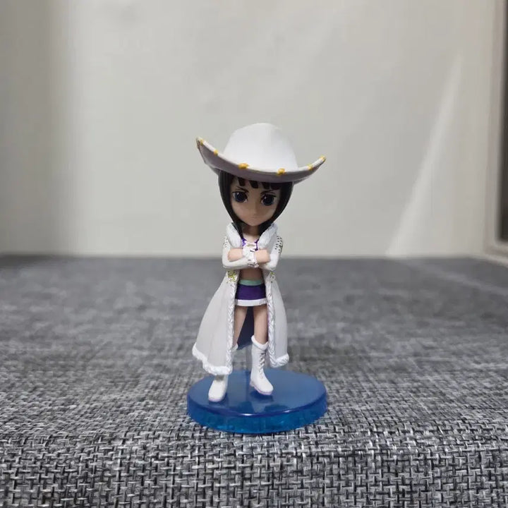 [BUNJANG] One Piece World Collectable Figure Miss All Sunday Nico Robin (No Box) / [월콜 WCF] 원피스 월콜 미스올선데이 로빈 판매 / [노박스]