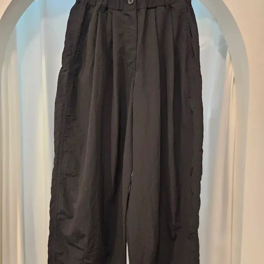 [BUNJANG] Beaker Black Pants / 비이커 바지