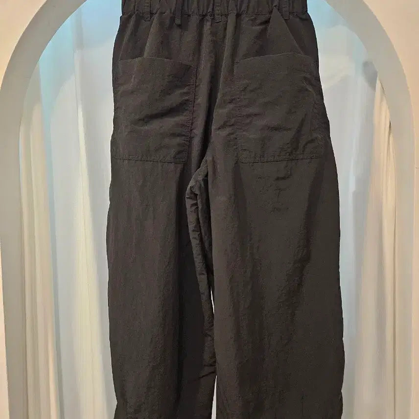 [BUNJANG] Beaker Black Pants / 비이커 바지