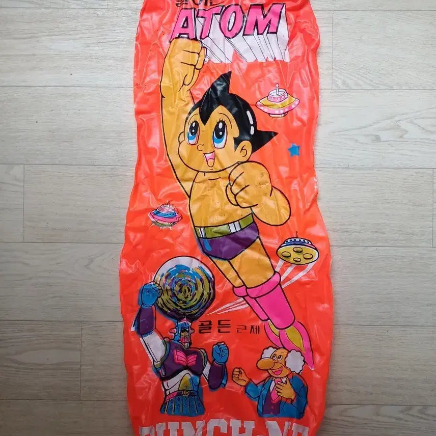 [BUNJANG] Astro Boy Punching Bag / 돌아온 아톰 펀치백