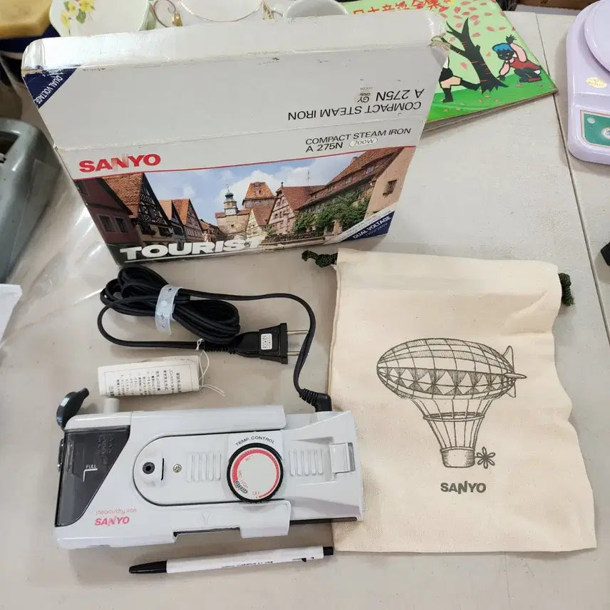 [BUNJANG] Sanyo Portable Dual Voltage Travel Iron / 미사용 Japan 산요SANYO 휴대용 겸용 다리미 110V 220V