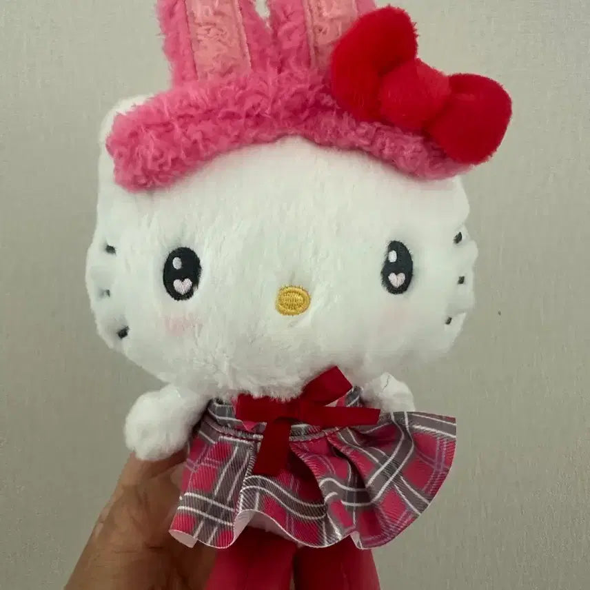 [BUNJANG] Sanrio Animal Academy Hello Kitty Mascot Plush / 산리오 동물학원 애니멀 마스코트 헬로키티