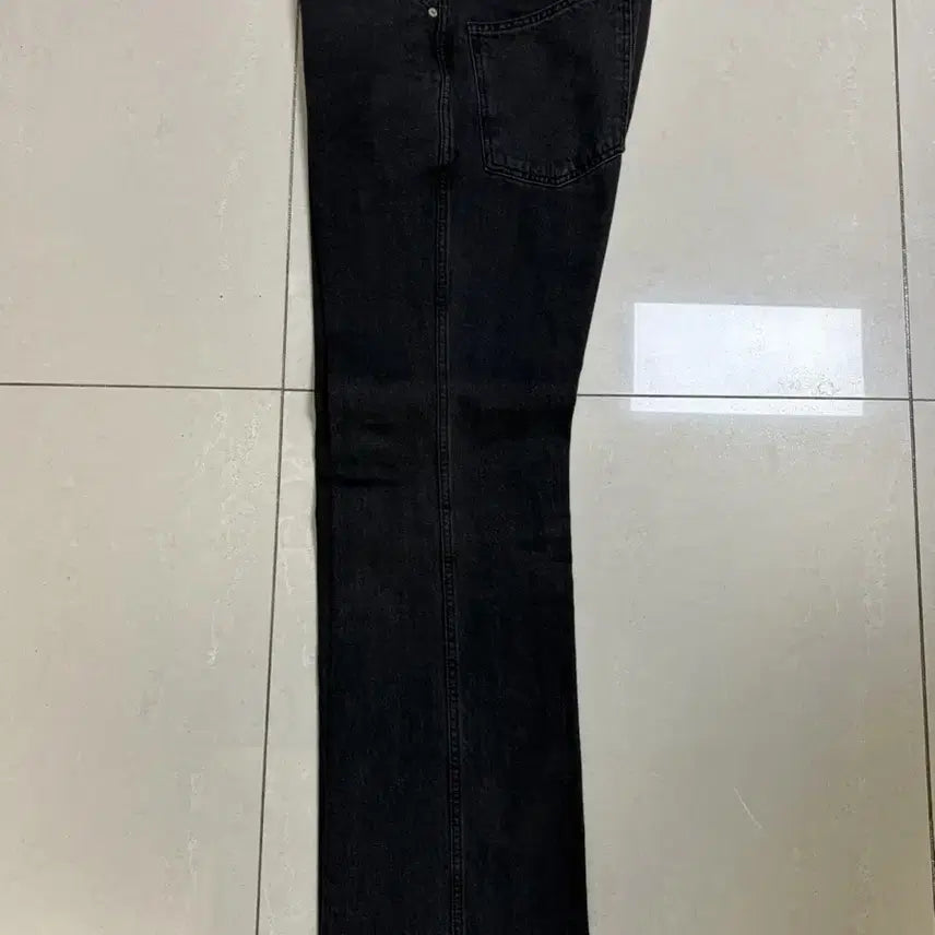 [SOLD OUT] 토니웩 제트 플레어진 32