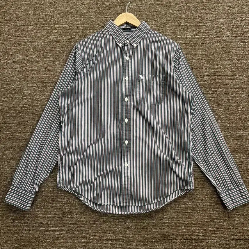 [BUNJANG] Abercrombie &amp; Fitch Striped Shirt - Size M / 아베크롬비 스트라이프 셔츠 M