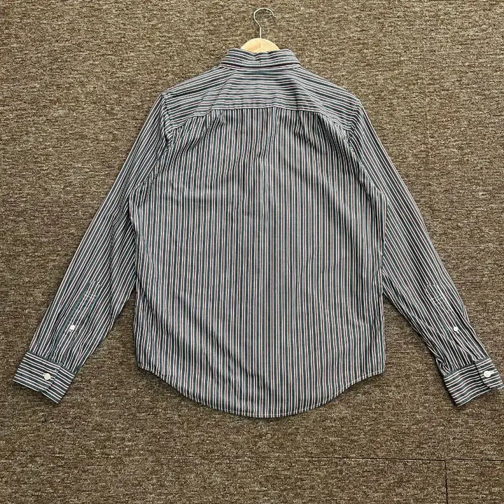 [BUNJANG] Abercrombie &amp; Fitch Striped Shirt - Size M / 아베크롬비 스트라이프 셔츠 M