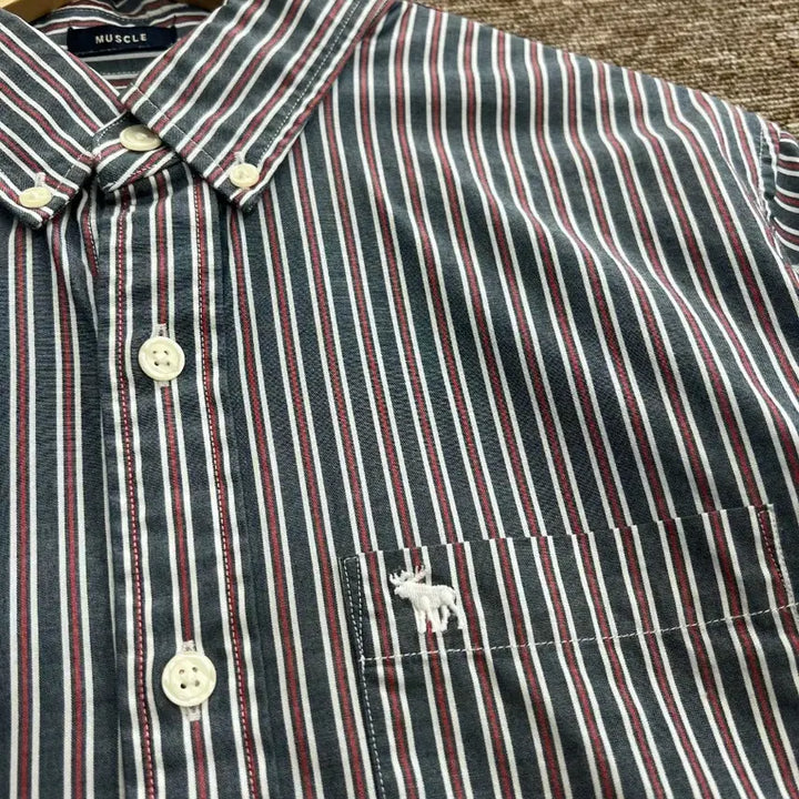 [BUNJANG] Abercrombie &amp; Fitch Striped Shirt - Size M / 아베크롬비 스트라이프 셔츠 M