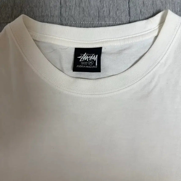 [BUNJANG] Stussy Short Sleeve T-Shirt White / 스투시 반팔티 화이트