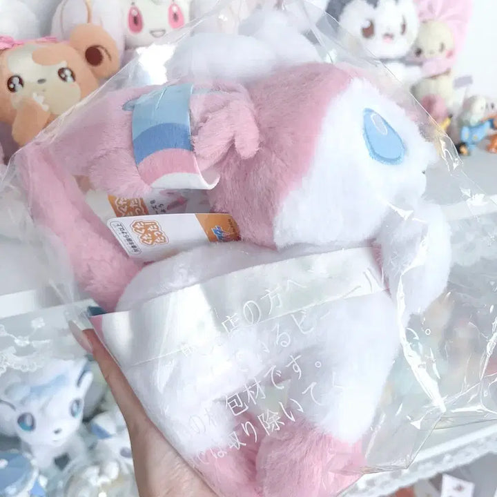 [SOLD OUT] B급 1개남음) 포켓몬센터 쿠타쿠타탓타 님피아