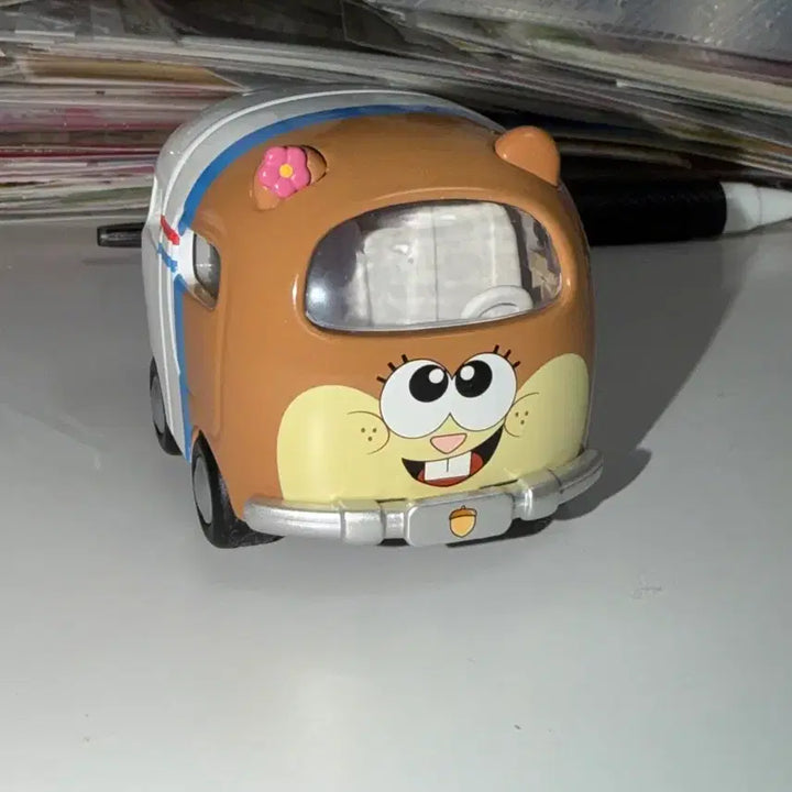 [BUNJANG] Pop Mart SpongeBob Sandy Cheeks Travel Car Figure / 팝마트 스폰지밥 다람이 트래블카 피규어