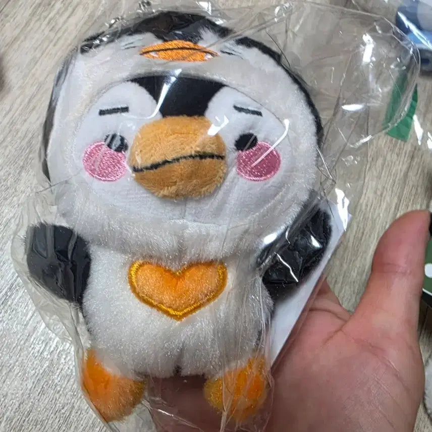 [BUNJANG] 2PM Junho Baby 2PM Penguin Charm / 이준호 2PM 도쿄돔 베이비쥬피엠 펭펭이 백참