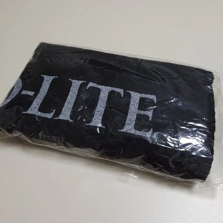 [BUNJANG] BIGBANG Daesung Discover Slogan Blanket / 빅뱅대성 디스커버 슬로건 담요