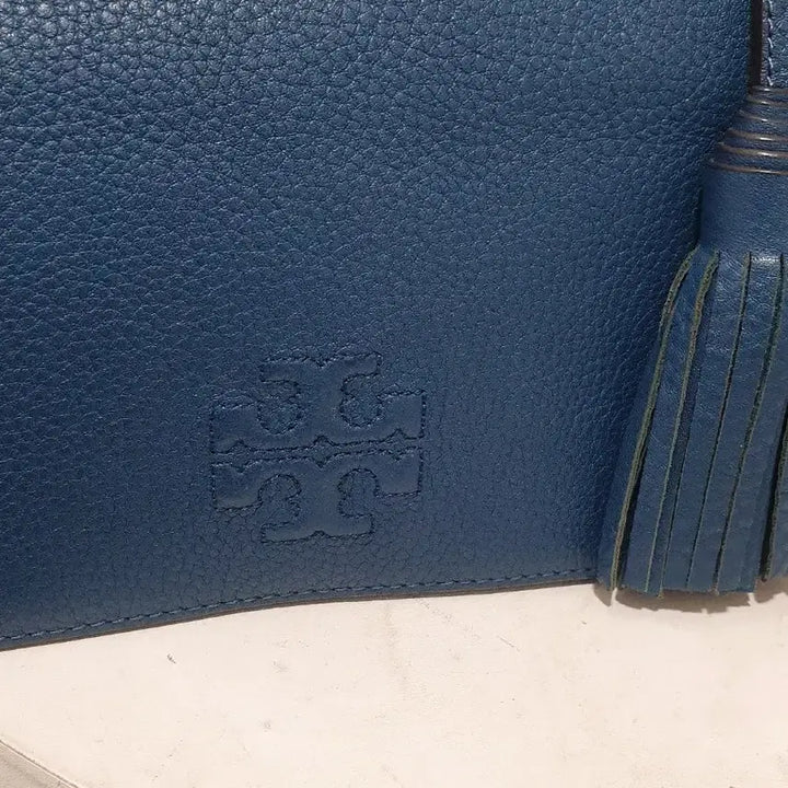 [BUNJANG] Tory Burch Tassel Crossbody Bag Navy / 토리버치 태슬 크로스백 네이비