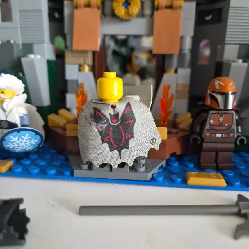 [BUNJANG] LEGO Old Batman Castle Knight Minifigure / 레고 올드 박쥐성 기사 피규어