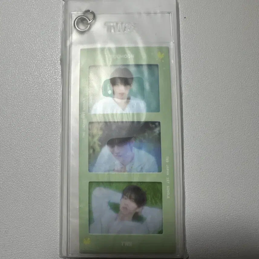[BUNJANG] TWS Dohoon Photofilm Keychain (2025 Japan Pop-up) / 투어스TWS 포토필름키링 도훈 (2025 일본 팝업)