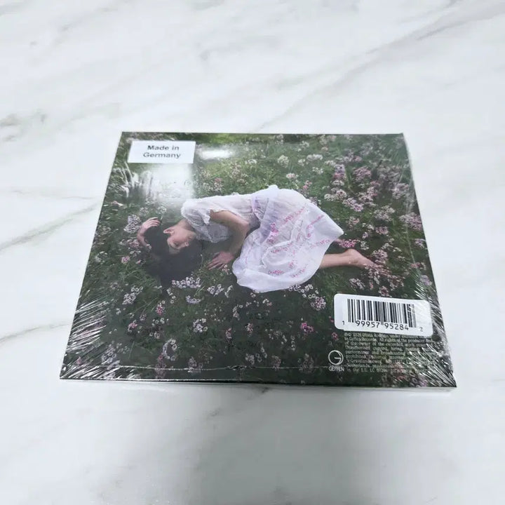 [BUNJANG] Olivia Rodrigo "You seem pretty sad for a girl so in love" Signed CD / 올리비아 로드리고 3집 / 싸인 + 게이트폴드 CD