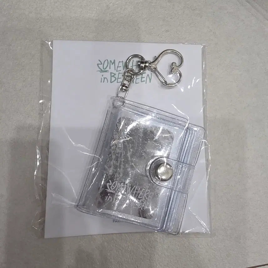 [SOLD OUT] 박보영 전시회 미니앨범키링 미개봉 새상품