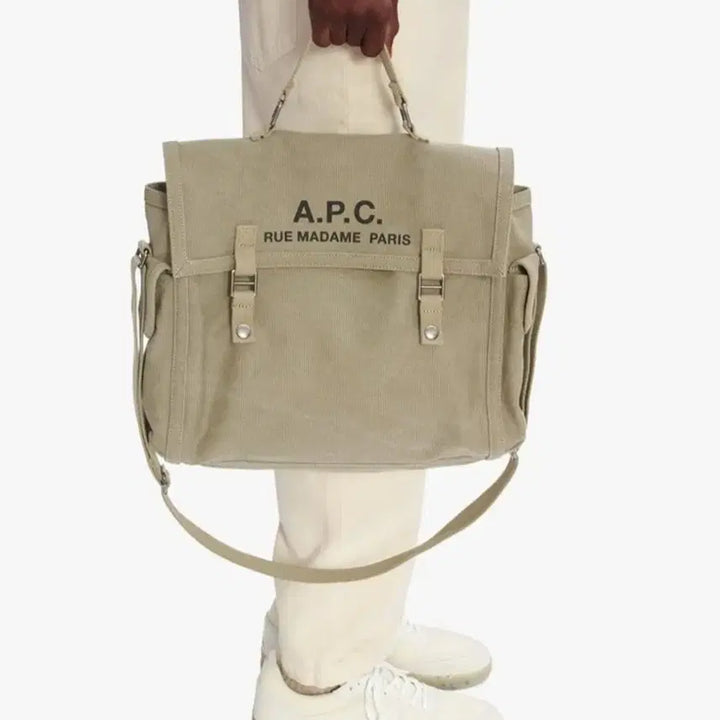 [BUNJANG] APC Recuperation Satchel Tote Bag Shoulder Bag Khaki / (새상품55%할인)APC 아페쎄 레쿠퍼레이션 사첼형 토트백/숄더백 카키
