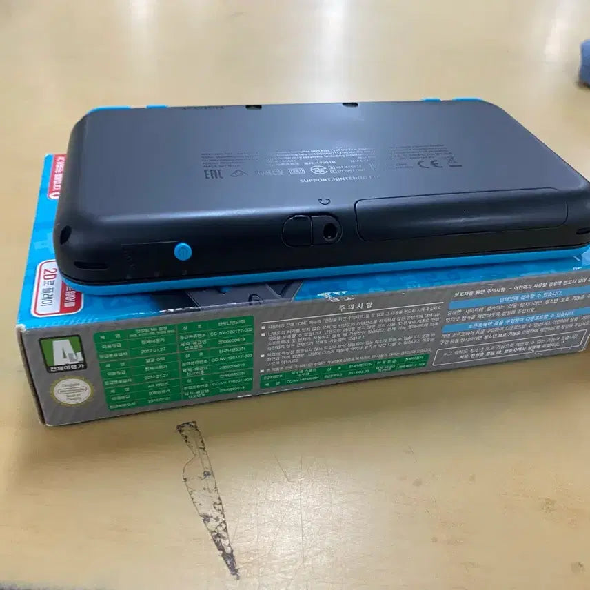 [BUNJANG] Nintendo 2DS XL Console / 닌텐도 2DS xl 풀박 상태좋음 3ds