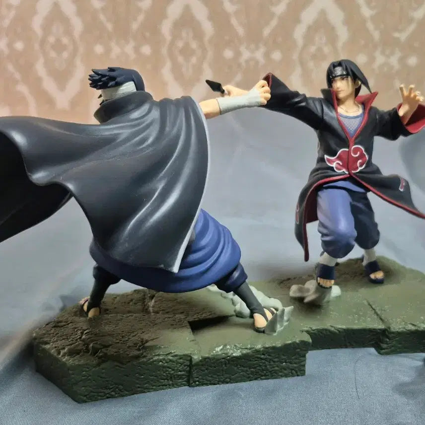 [BUNJANG] Naruto Uchiha Itachi &amp; Sasuke Figure Set / 나루토 우치하 이타치 사스케 피규어 양도