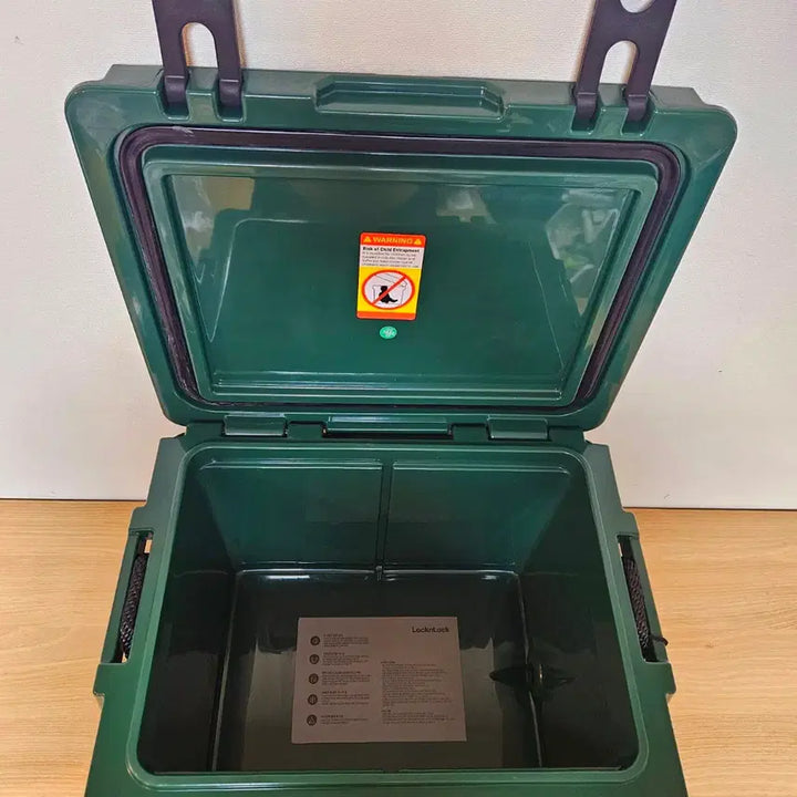 [BUNJANG] Lock &amp; Lock 25L Hard Cooler Ice Box - Khaki / (새제품)락앤락 25L 하드 쿨러, 25리터 카키색 아이스박스