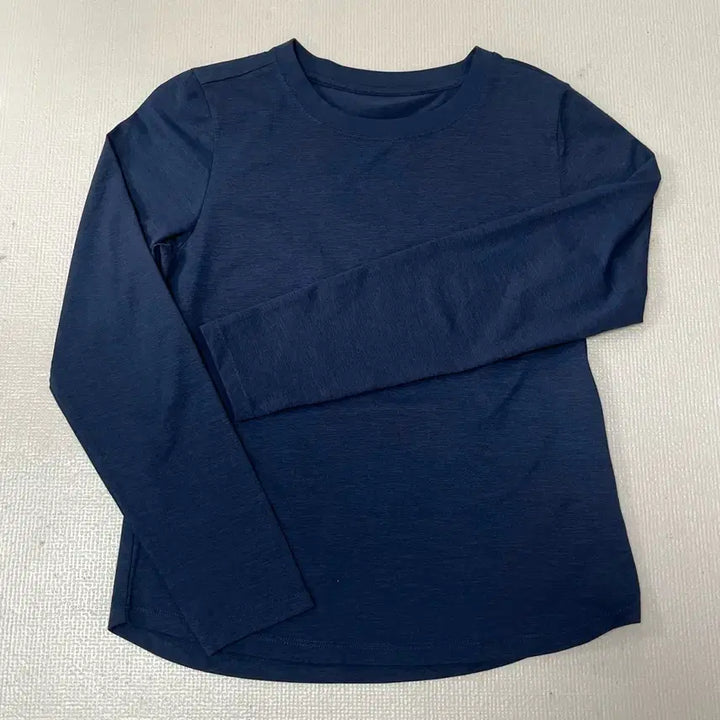 [BUNJANG] Andar Basic Long Sleeve T-Shirt Navy M / 안다르 운동복 기본 긴팔티 네이비M