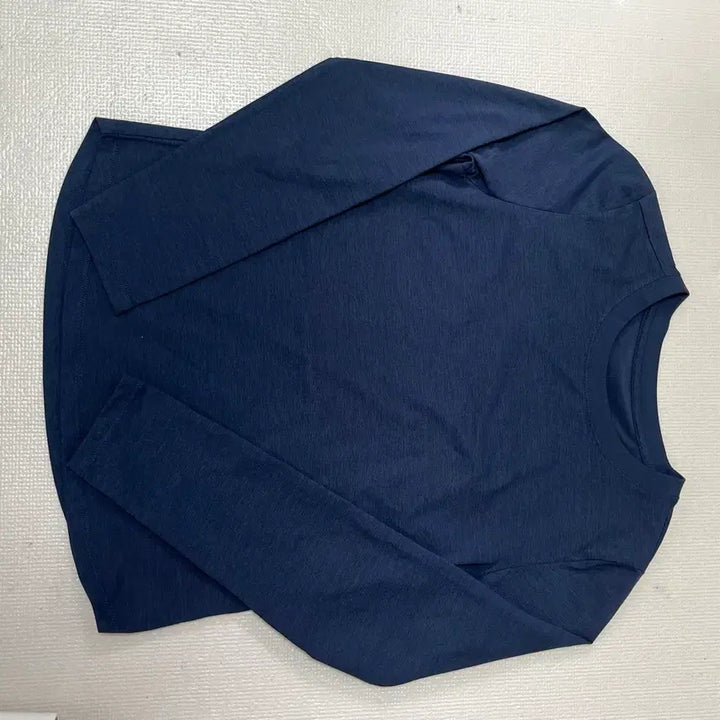 [BUNJANG] Andar Basic Long Sleeve T-Shirt Navy M / 안다르 운동복 기본 긴팔티 네이비M