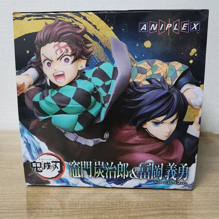 [BUNJANG] Demon Slayer Tanjiro/Giyu Bust Figures + Acrylic Stand Set / 택포 (귀멸의 칼날) 애니플렉스 A상 탄지로/기유 흉상 피규어 + 아크릴