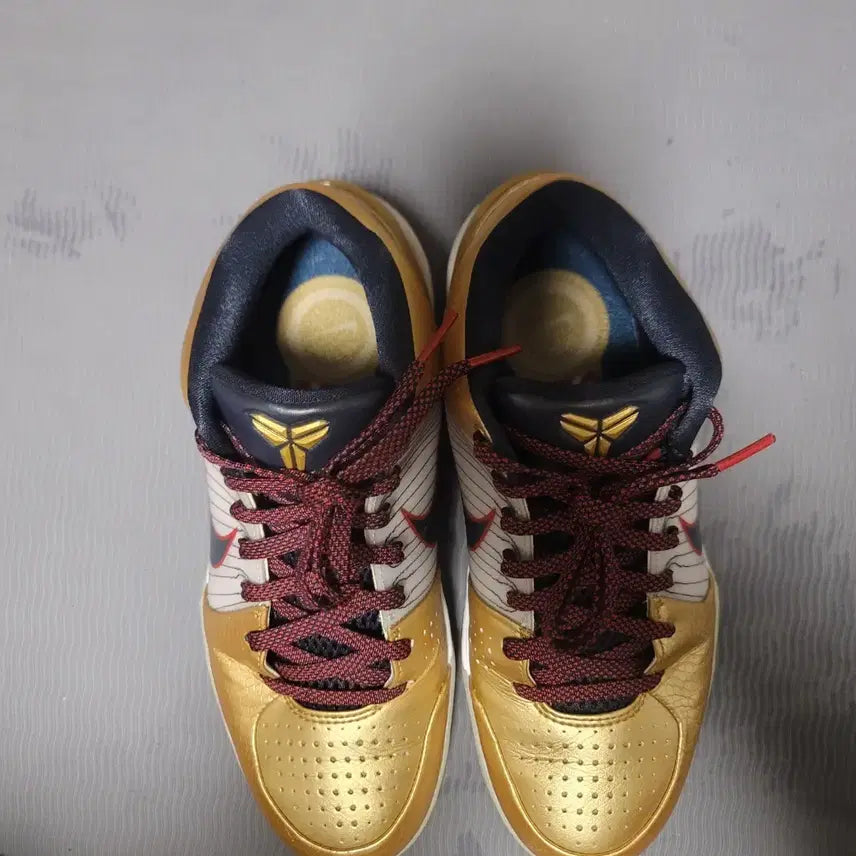 [BUNJANG] Nike Kobe 4 Metallic Gold / [260] 코비4 메탈릭 골드