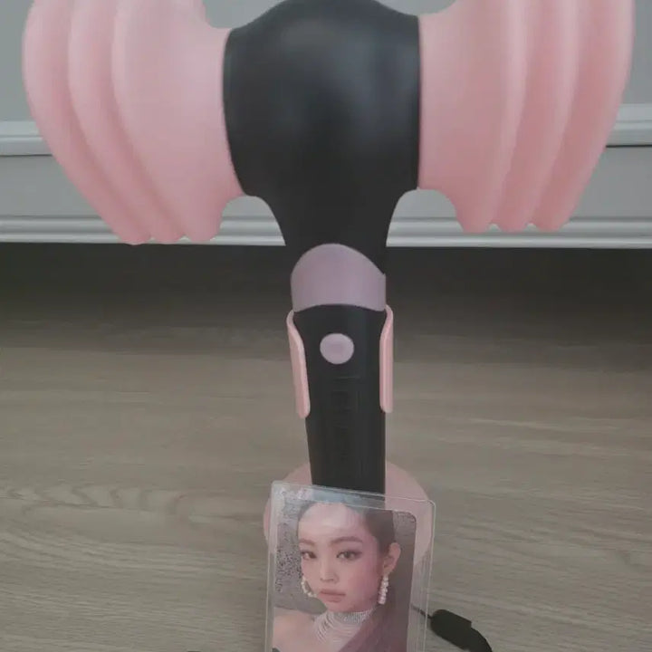 [BUNJANG] BLACKPINK Official Light Stick + Jennie Photocard Set / 블랙핑크 응원봉 + 제니 포토카드