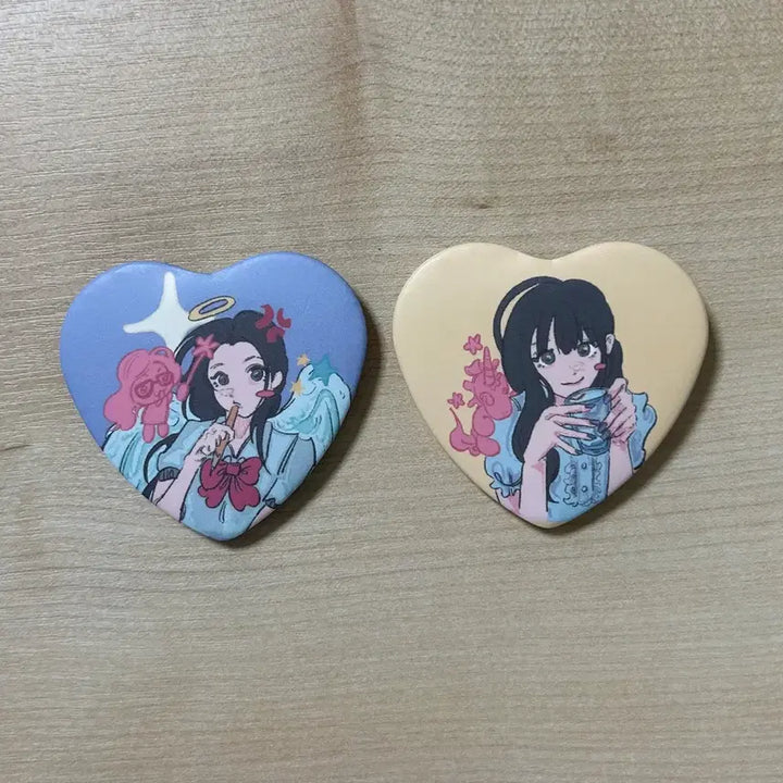 [BUNJANG] ILLIT Wonhee Minju Heart Pin Button Bundle Set / 아일릿 원희, 민주 하트 핀버튼 일괄 급처