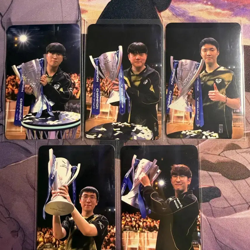 [SOLD OUT] 젠지 우승 포카