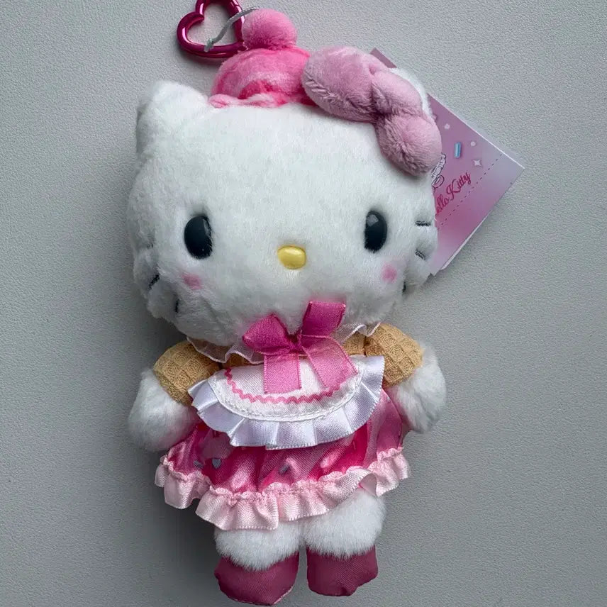 [BUNJANG] Sanrio Dreaming Ice Cream Series Hello Kitty Mascot Keychain New / 산리오 드리밍 아이스크림 시리즈 헬로키티 마스코트 키링 새상품