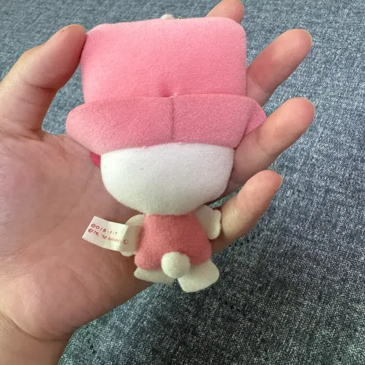 [SOLD OUT] 헬로키티 고전 쵸파 인형 키링 판매중