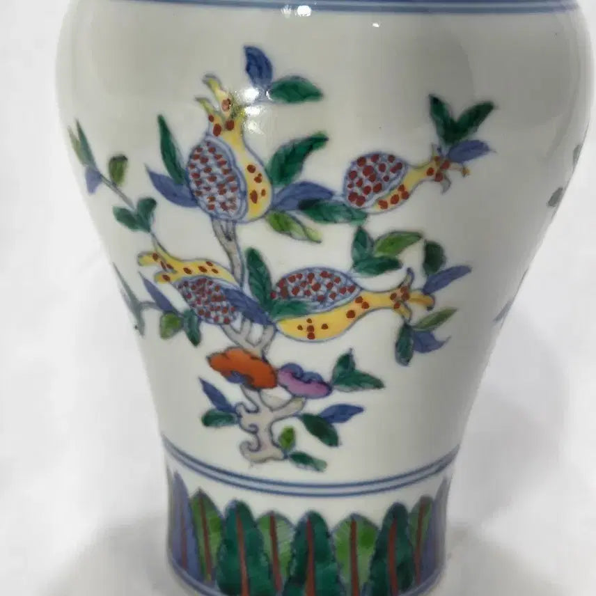 [SOLD OUT] 대청옹정년제 투채 소매병