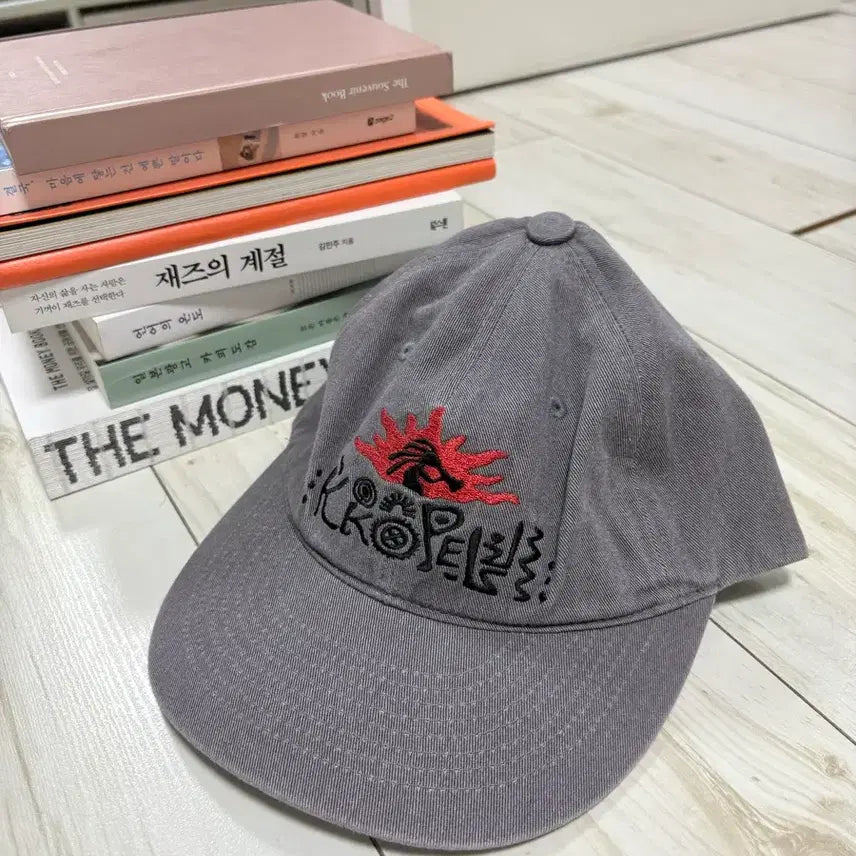 [BUNJANG] Mass Company Hatching Room Kokopelli Cap Charcoal / 마스컴퍼니 해칭룸 코코펠리 캡 차콜 새상품