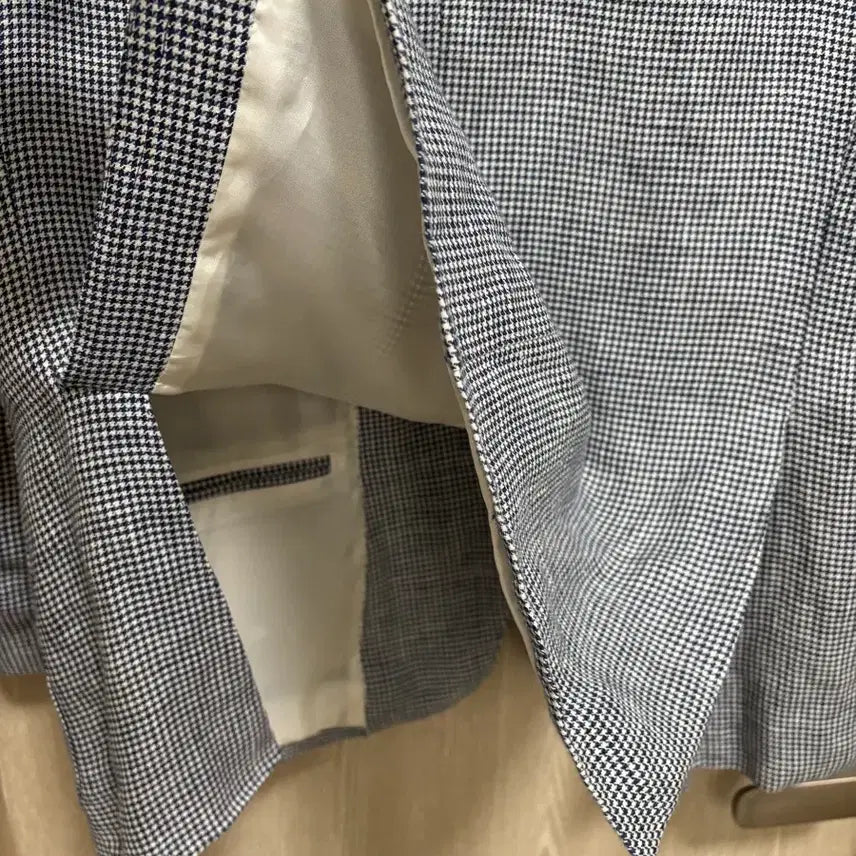 [BUNJANG] Suitsupply Havana Houndstooth Linen Jacket / 수트서플라이 Havana 하운드투스 린넨자켓50(105)/화이트블루